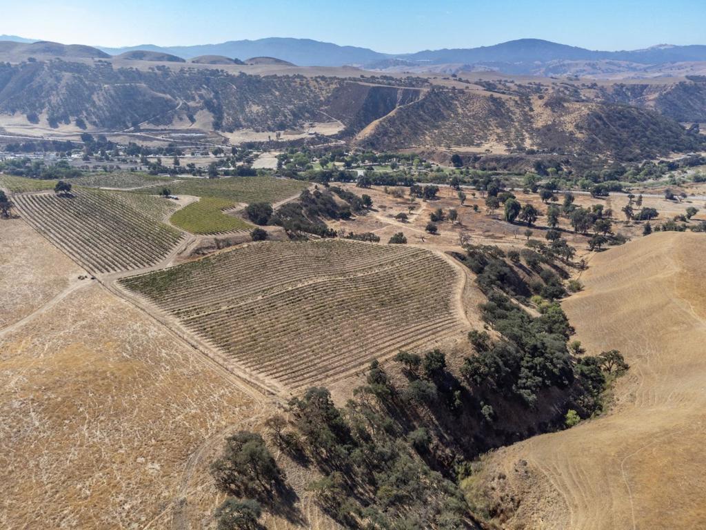 0 Airline Highway Property Photo 11