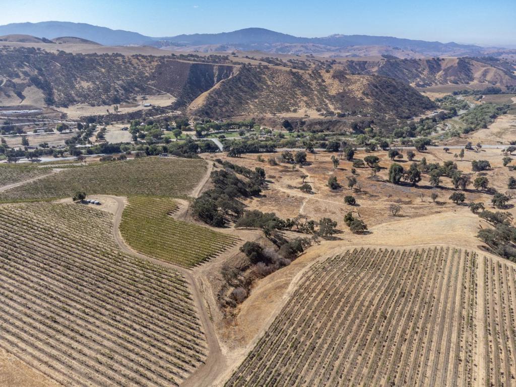 0 Airline Highway Property Photo 15