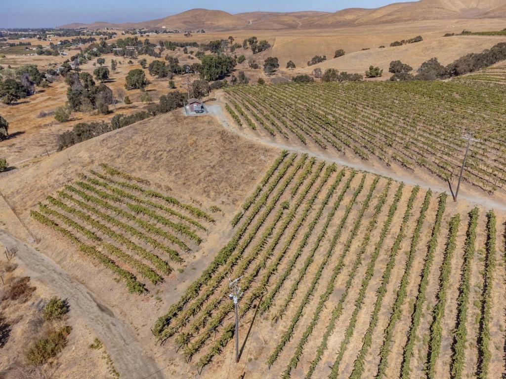 0 Airline Highway Property Photo 33