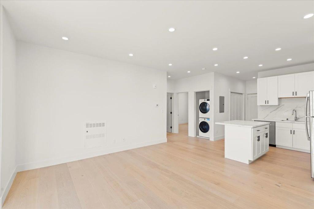 3548 Pierce Street Property Photo 6
