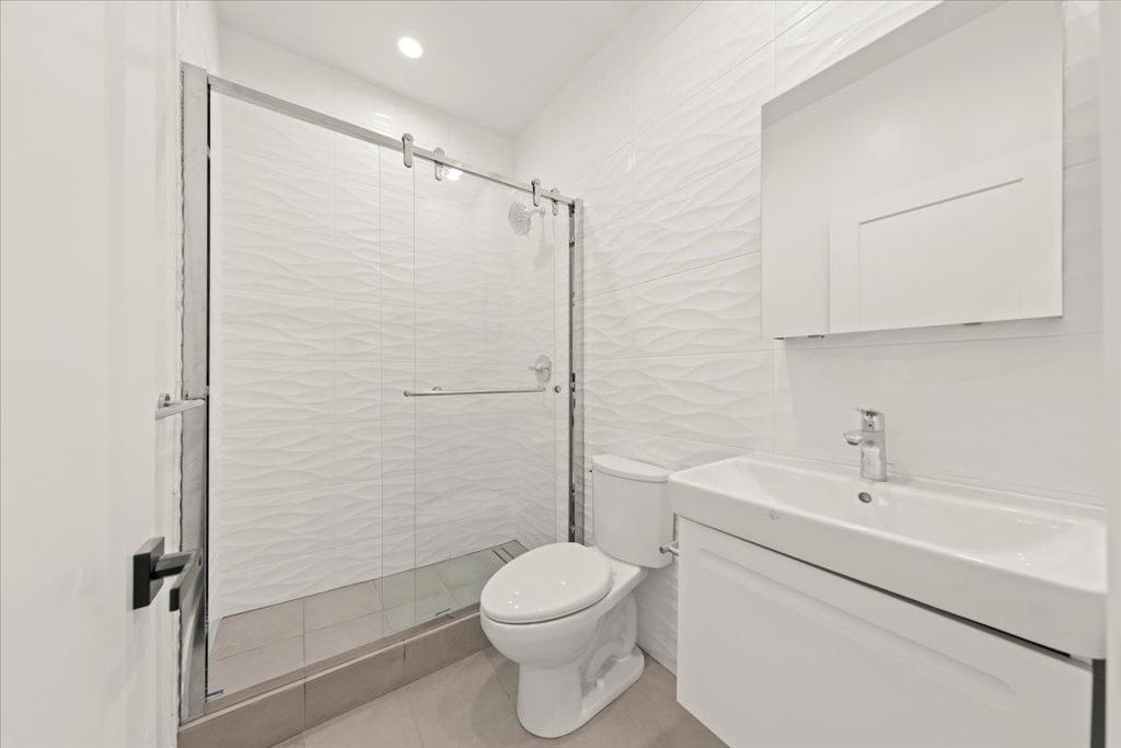 3548 Pierce Street Property Photo 13