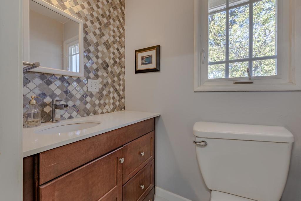 2901 Sandy Lane Property Photo 19