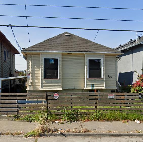 863 35th Street Property Photo 1