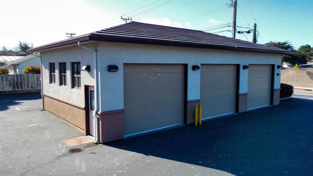 2100 Del Monte Avenue Property Photo 26