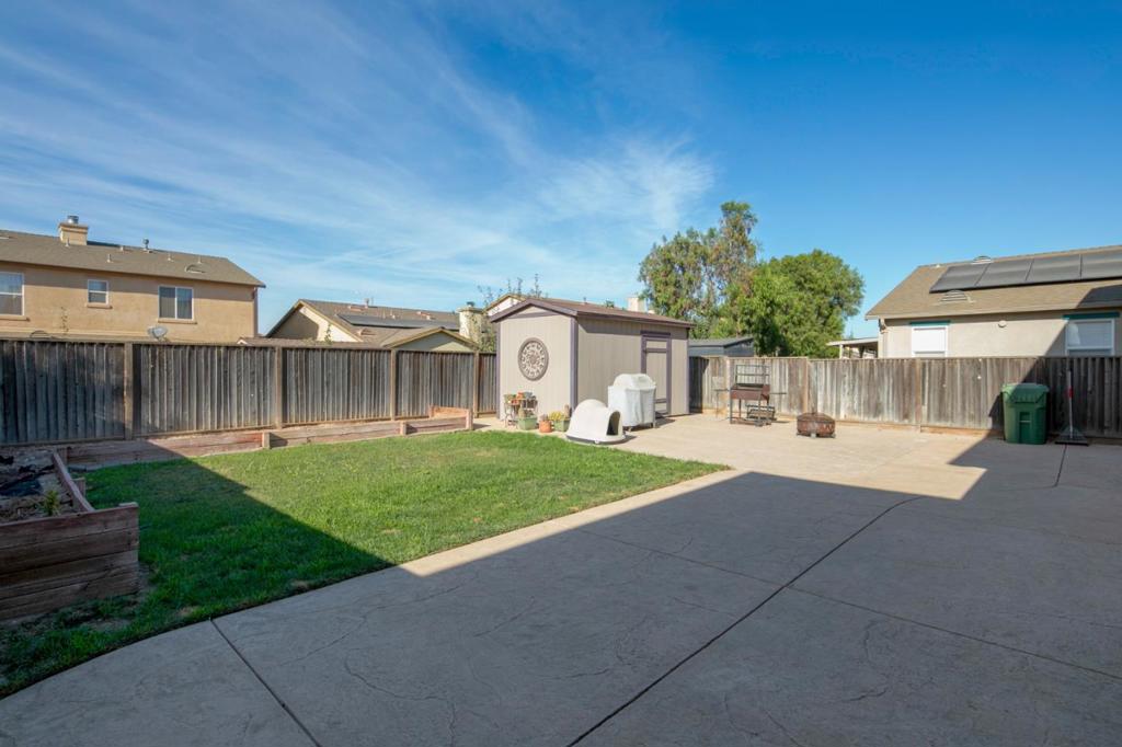 234 Apple Avenue Property Photo 13