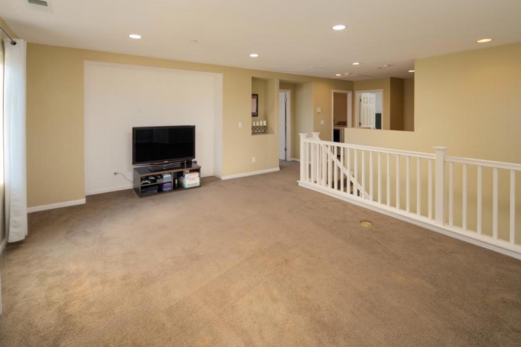 234 Apple Avenue Property Photo 17