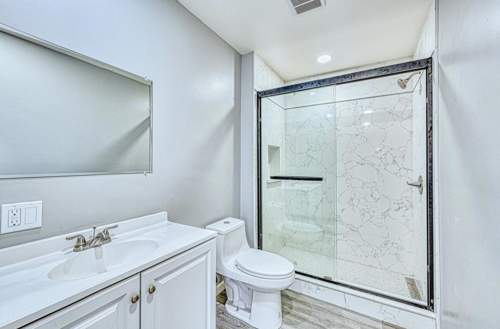 7550 Sandholdt Road Property Photo 51