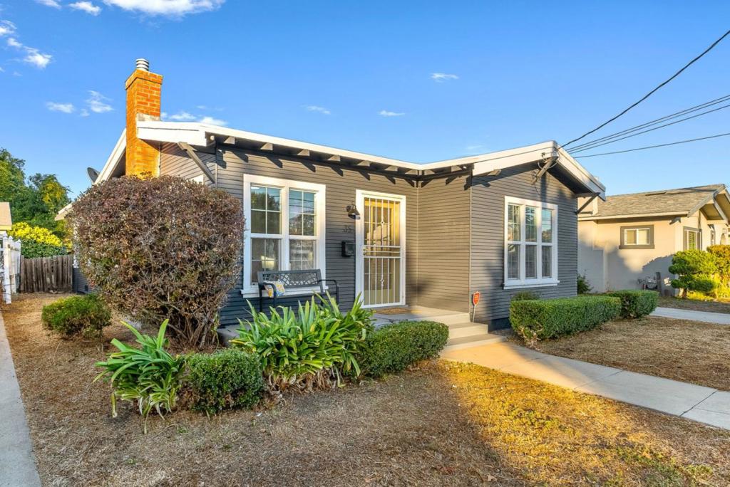 35 Willow Street Property Photo 1