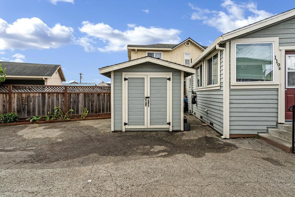 119 Ford Street Property Photo 13