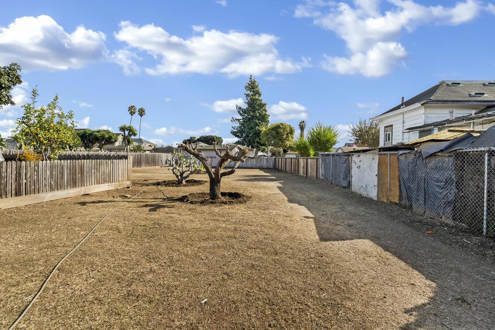 119 Ford Street Property Photo 30