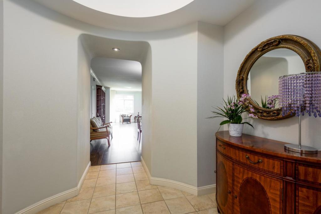 10 Crystal Springs Road 1405 Property Photo 4