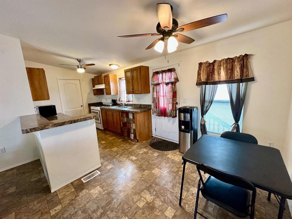 436 N Mercey Springs Road Property Photo 14