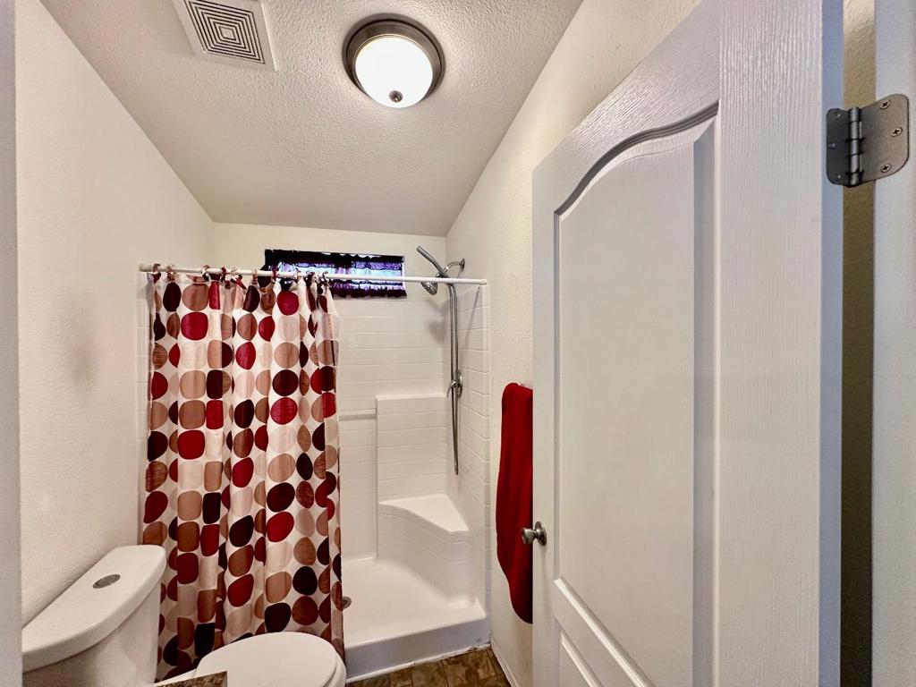 436 N Mercey Springs Road Property Photo 32