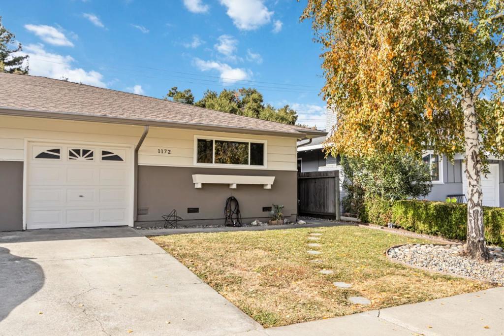 1170 White Drive Property Photo 3