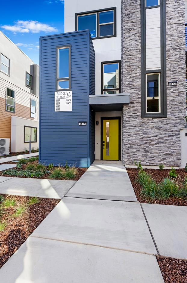 6677 Optimum Loop Property Photo 2