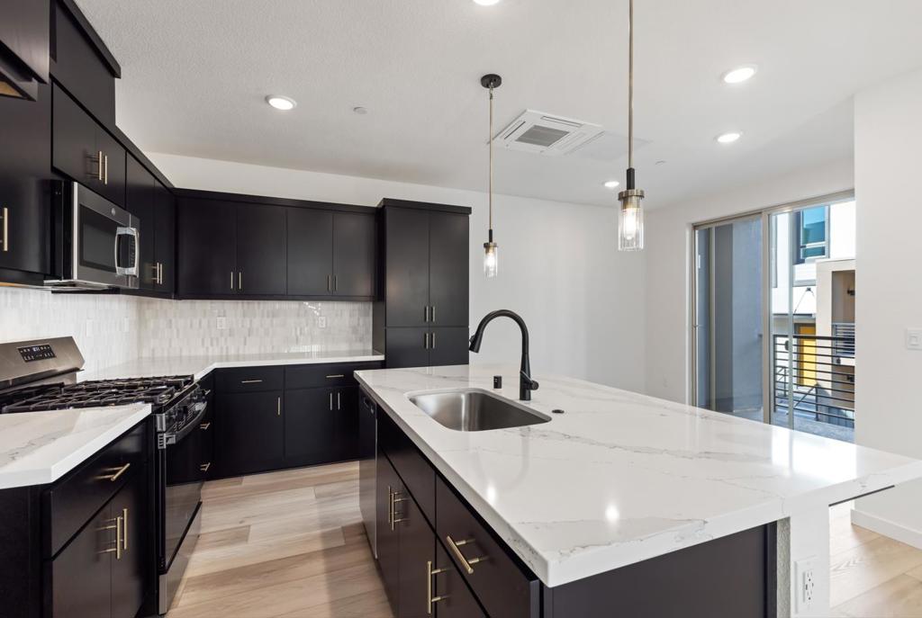 6677 Optimum Loop Property Photo 10