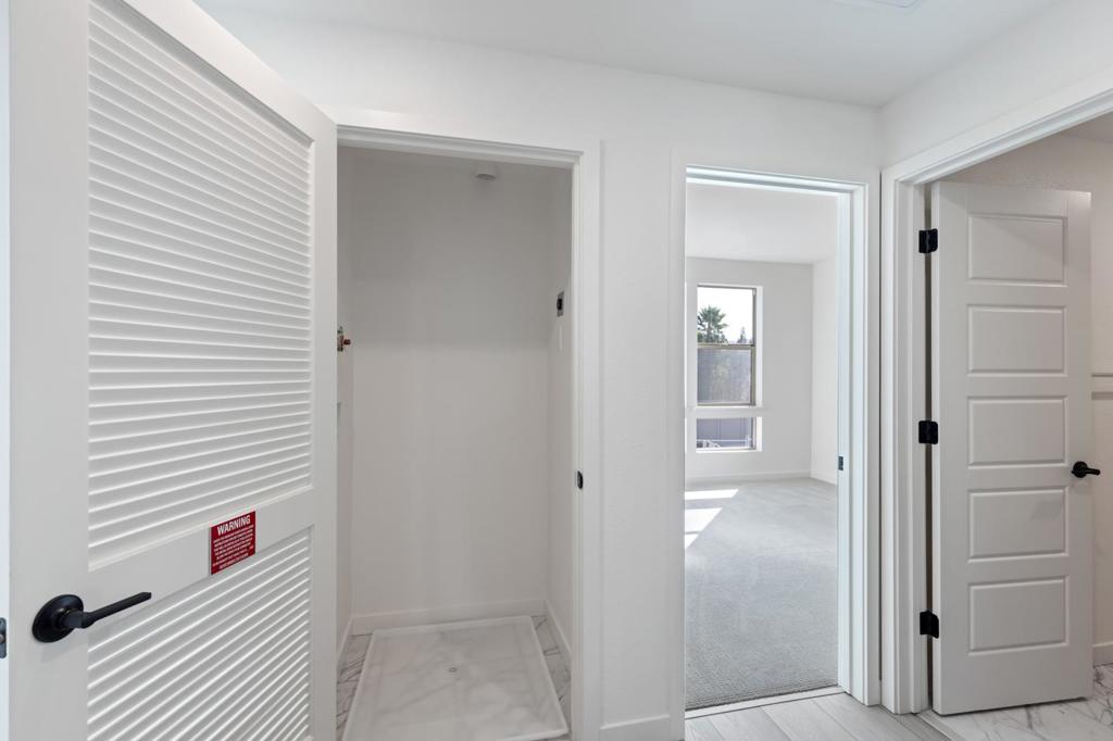 6677 Optimum Loop Property Photo 14