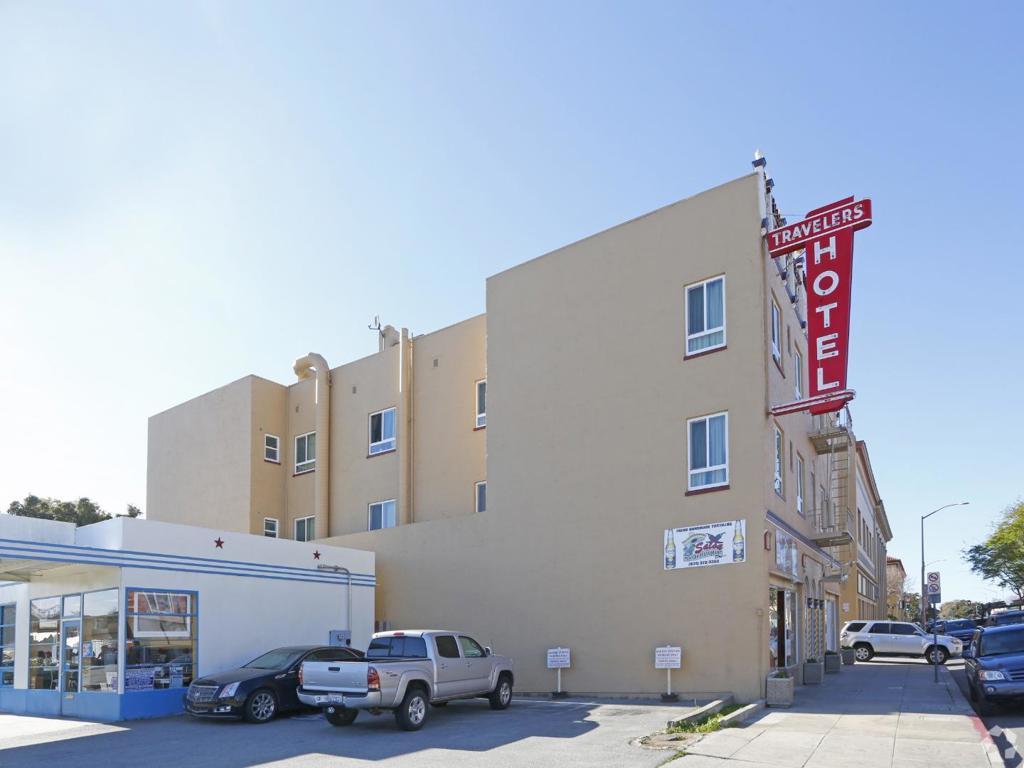 16 E Gabilan Street Property Photo 2