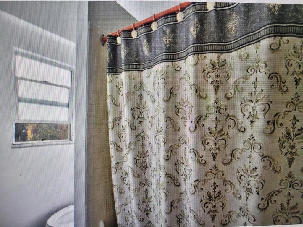 16 E Gabilan Street Property Photo 7