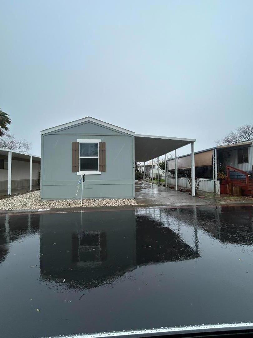 5040 Jackson Street Property Photo
