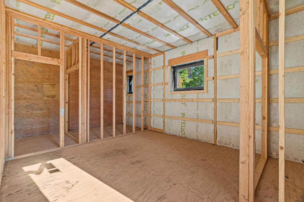 701 Pinecrest Drive Property Photo 19