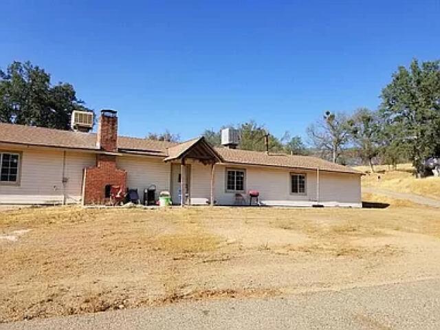 31634 Lodge Road Property Photo