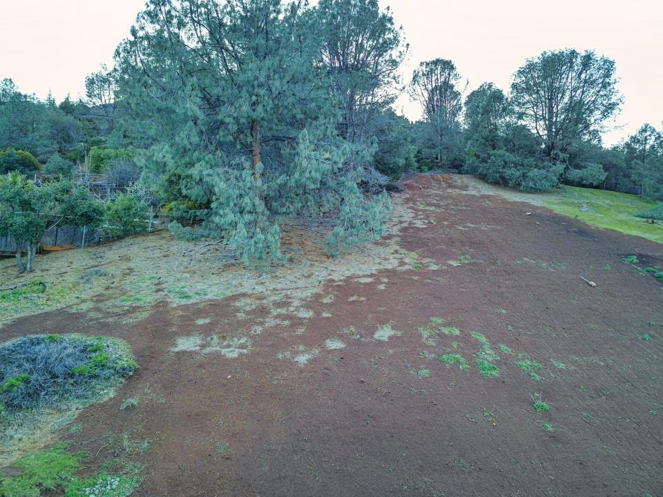 3223 S Lake Drive Property Photo 52