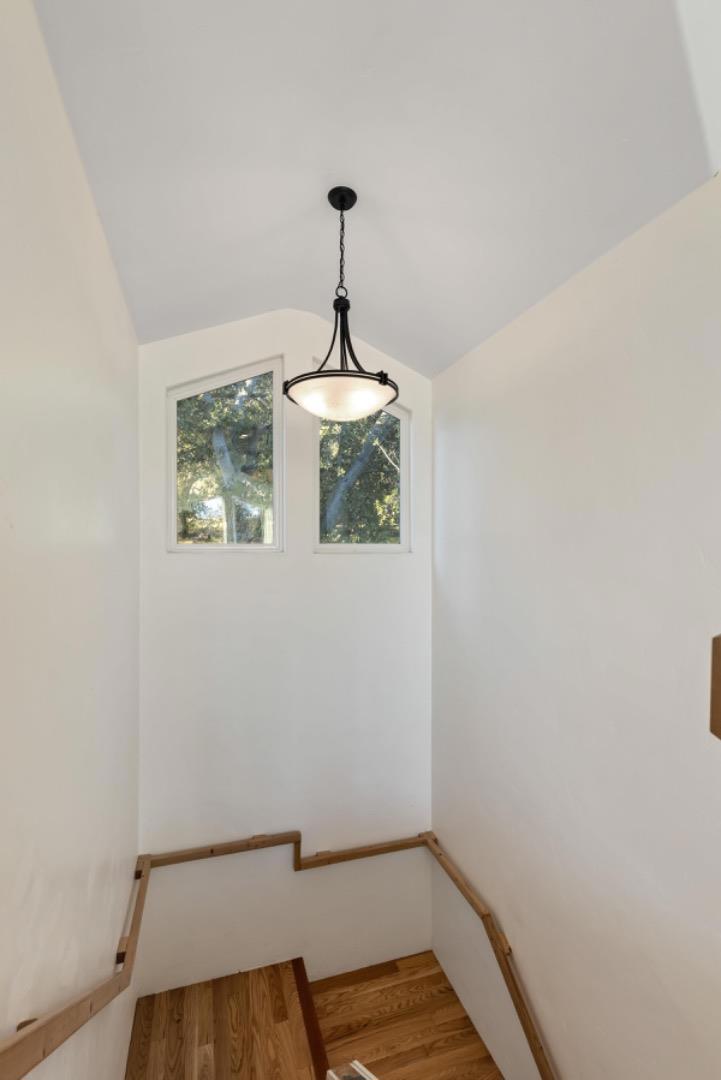 10730 Foothill Road Property Photo 22