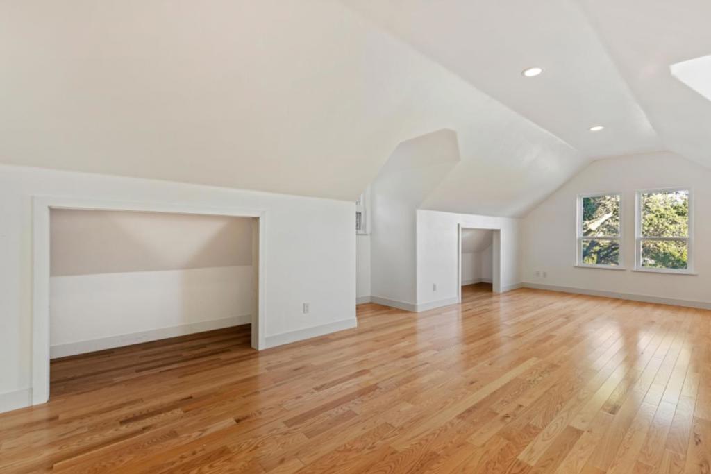 10730 Foothill Road Property Photo 28