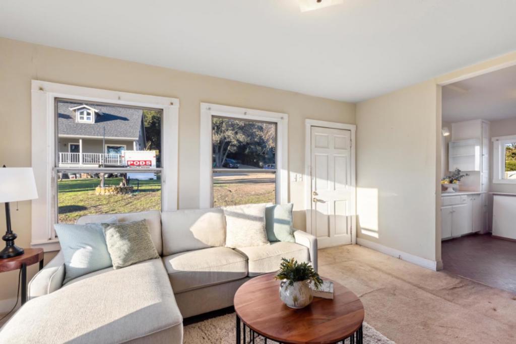 10730 Foothill Road Property Photo 38