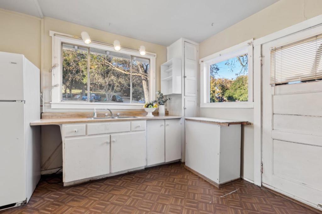10730 Foothill Road Property Photo 40