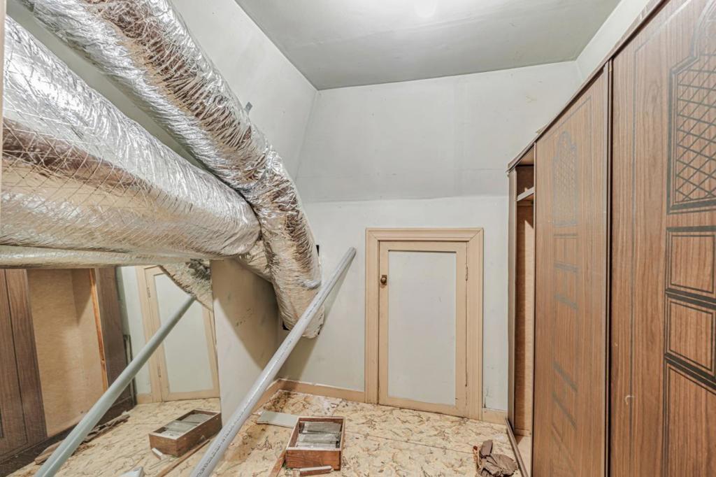 740 W Willow Street Property Photo 53