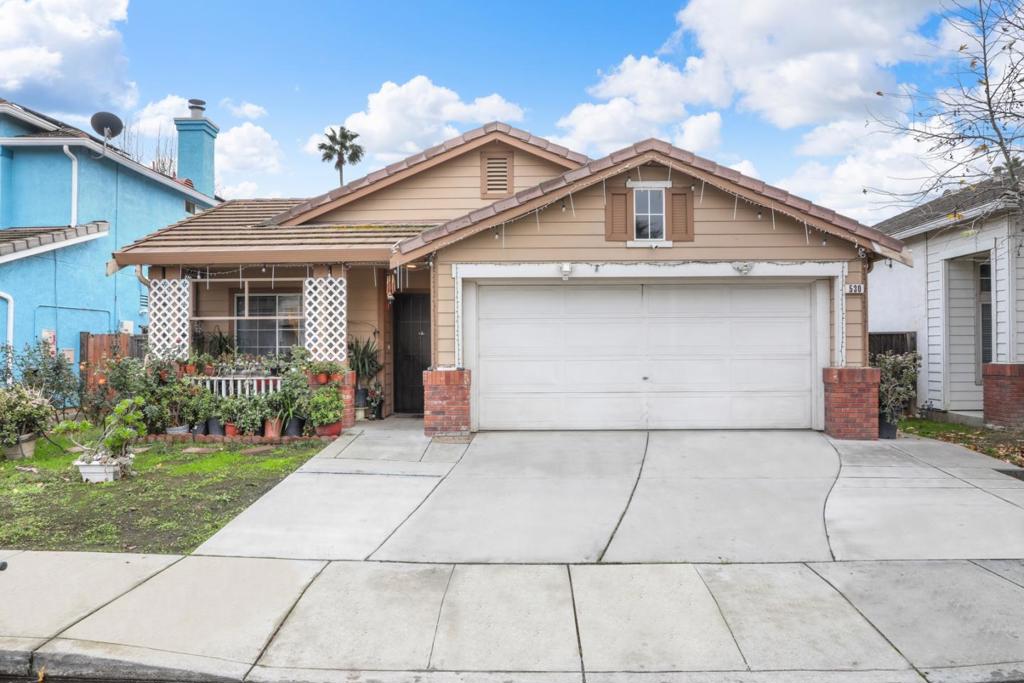 530 Pombo Square Drive Property Photo