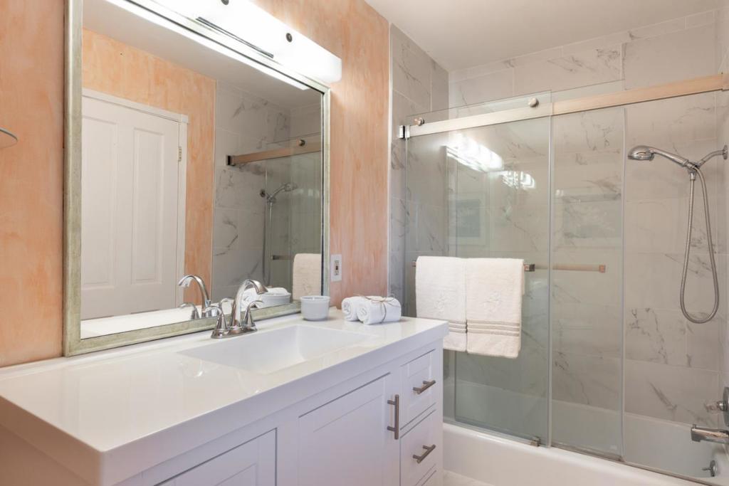 26217 Atherton Place Property Photo 17
