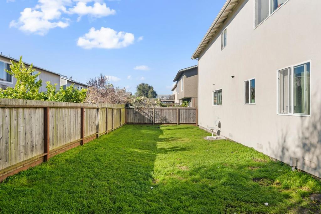 466 Willow Avenue Property Photo 13