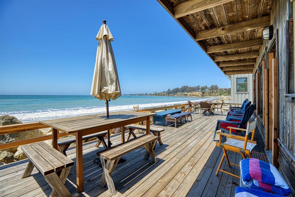 16 Potbelly Beach Road Property Photo 6