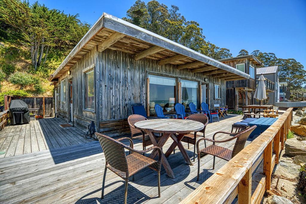 16 Potbelly Beach Road Property Photo 20