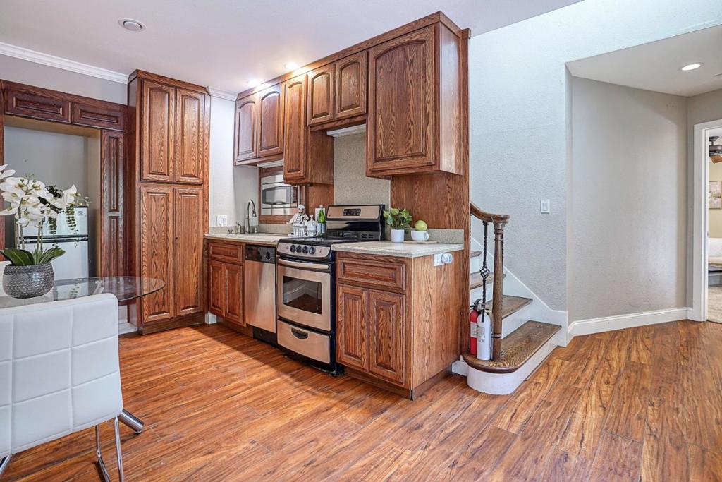553 Golf Club Road Property Photo 28