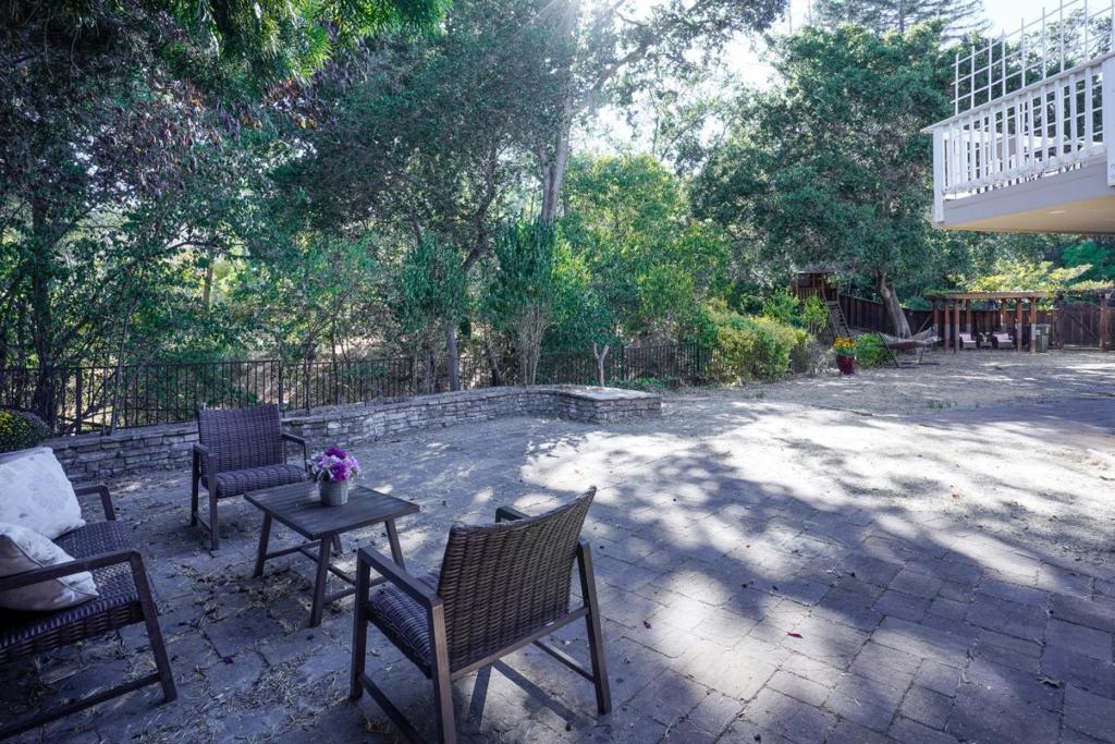 553 Golf Club Road Property Photo 38