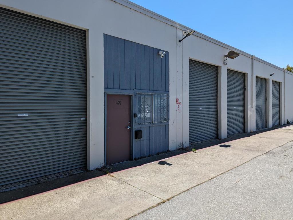 17251733 Mission Road Property Photo