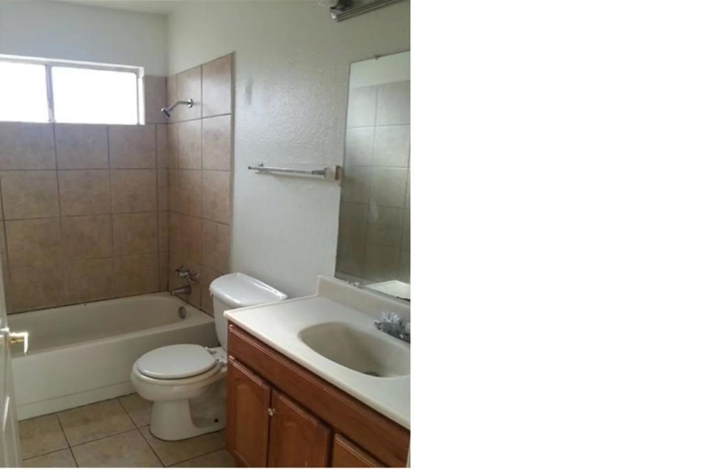 9568 Kelley Drive Property Photo 4