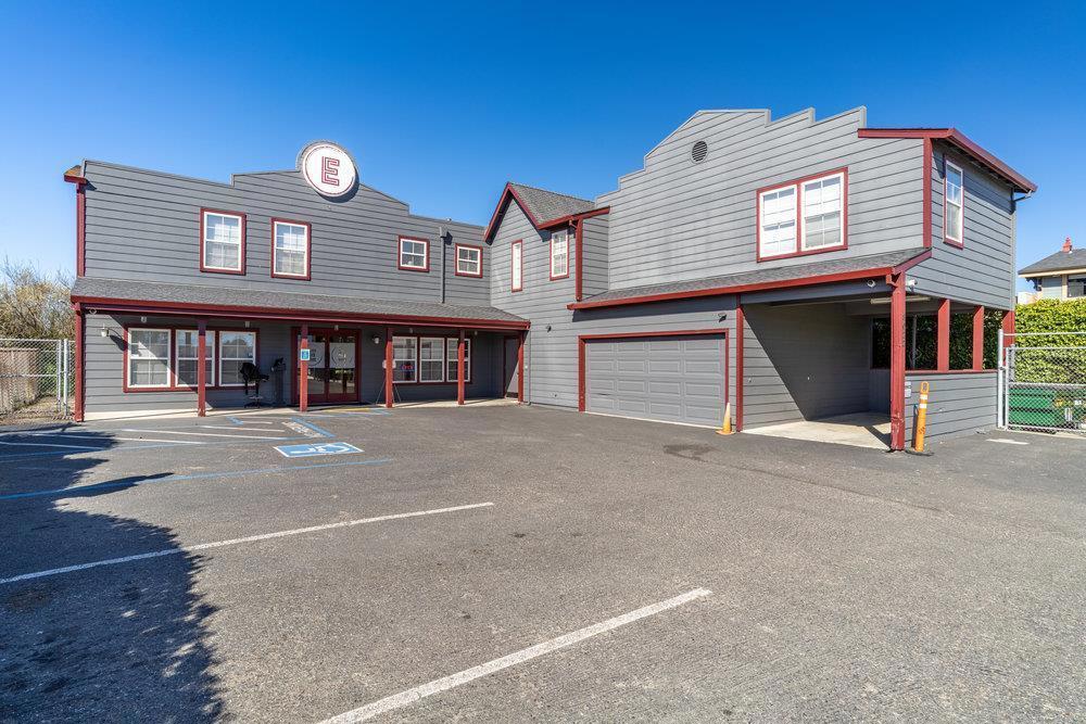 8022 Moss Landing Road Property Photo 1