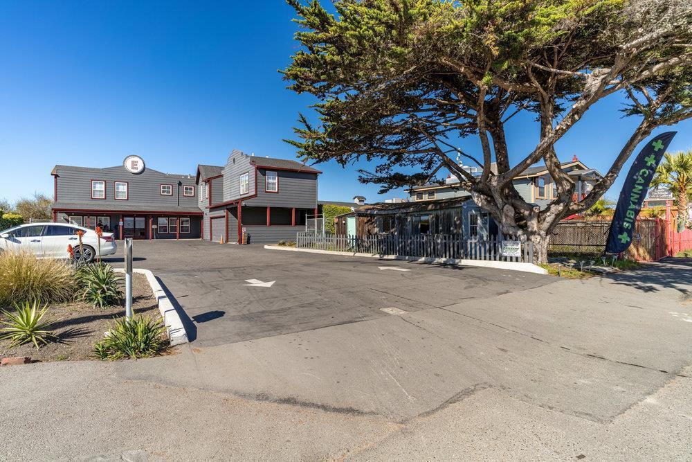 8022 Moss Landing Road Property Photo 6