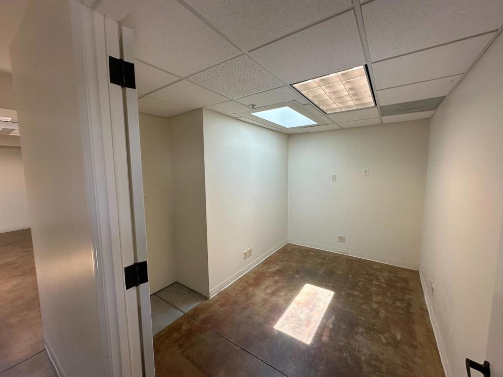 1450 El Camino Real Property Photo 13
