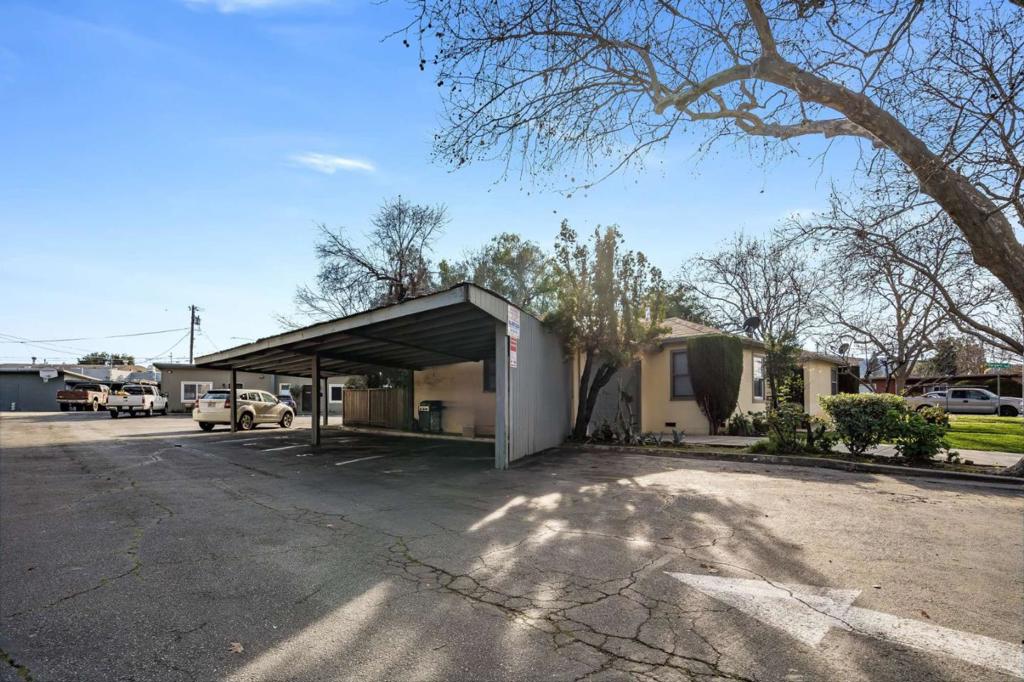 420 Broadway Property Photo 4
