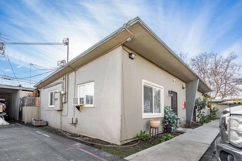 420 Broadway Property Photo 9