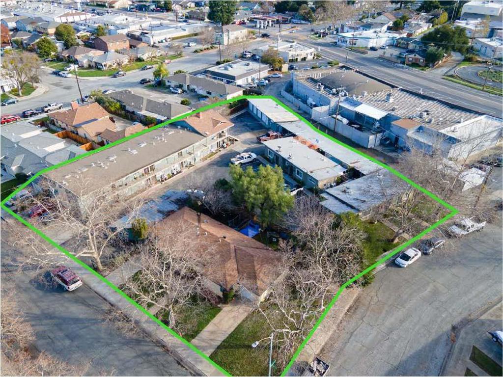 420 Broadway Property Photo 14