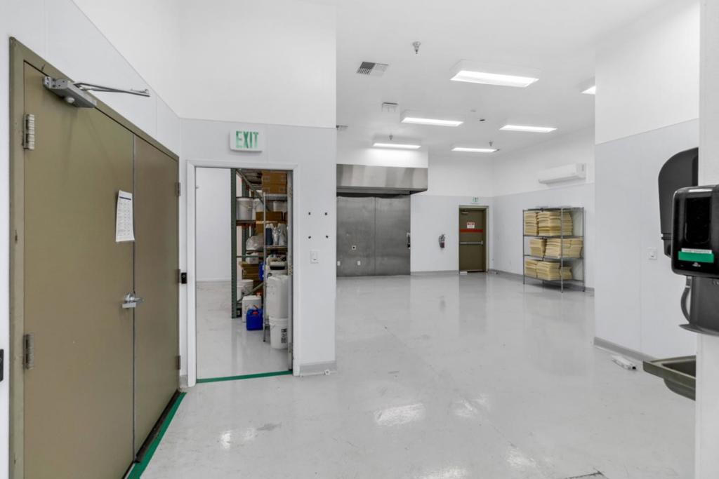 991 Industrial Way Property Photo 37