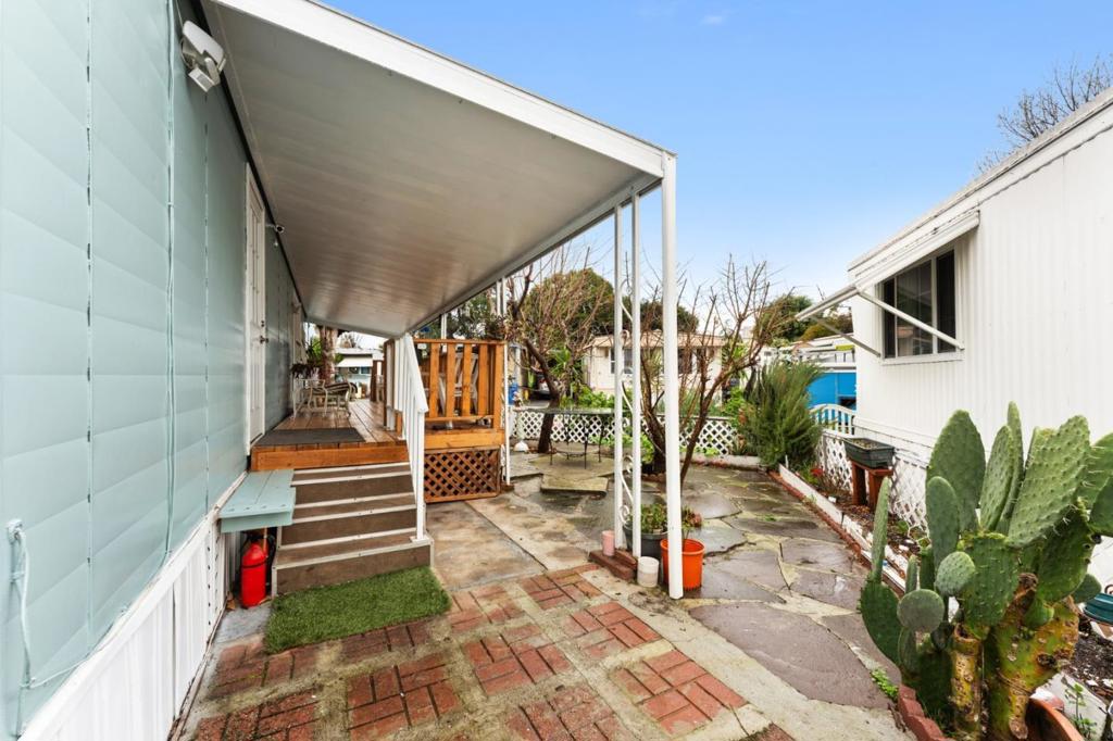 24 The Trees Drive Property Photo 20
