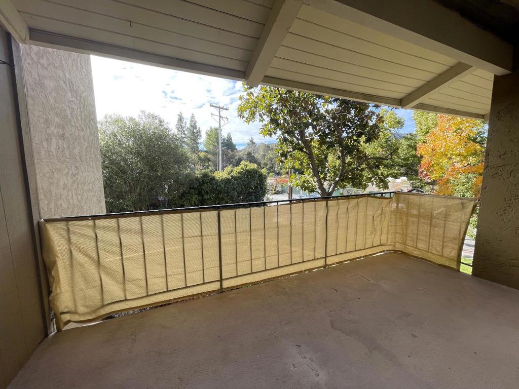 420 Alberto Way 5 Property Photo 9